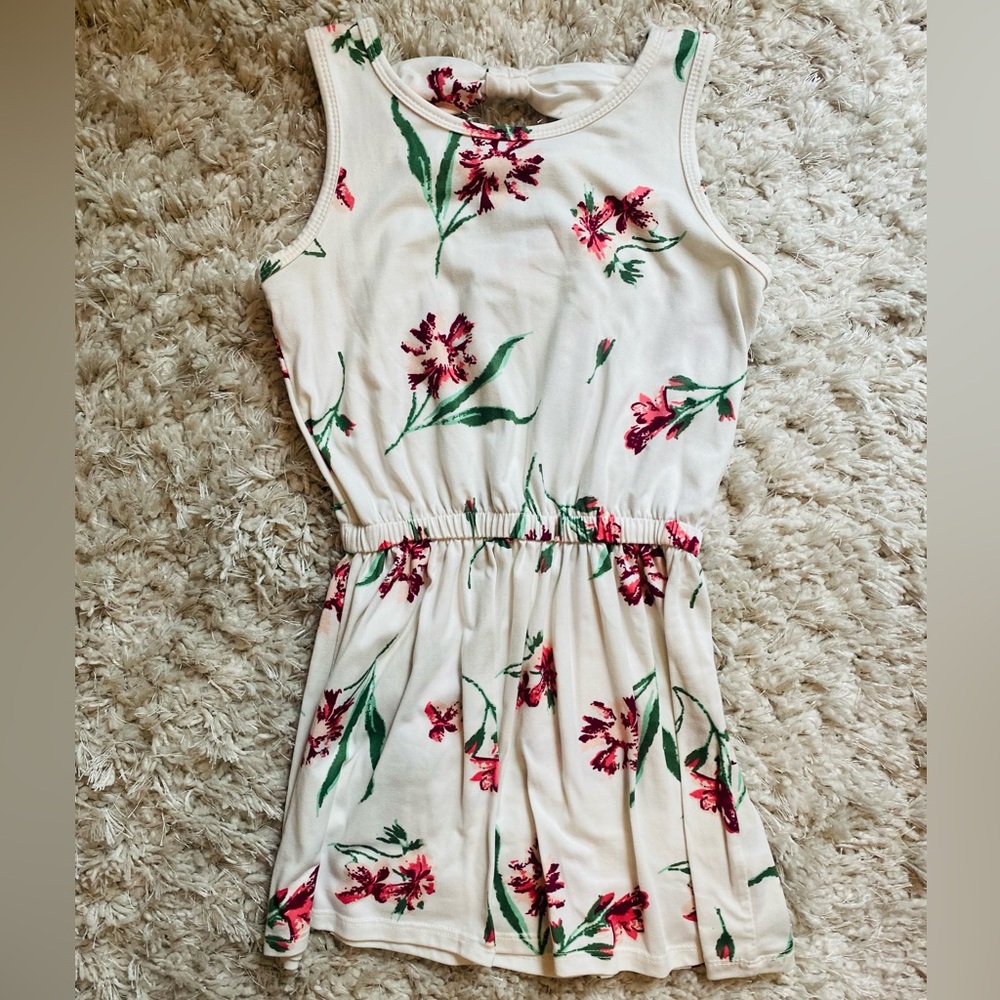 🌟SOLD🌟 soft floral shirt